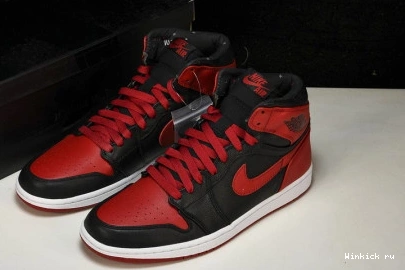 Jordan Retro Air 'Banned' 1 High 1003